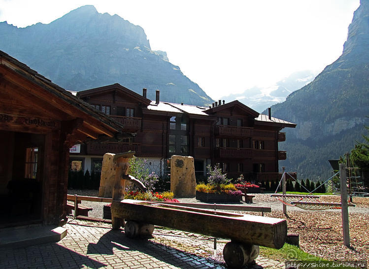 Швейцарская "усмешка леса" — летний Гриндельвальд