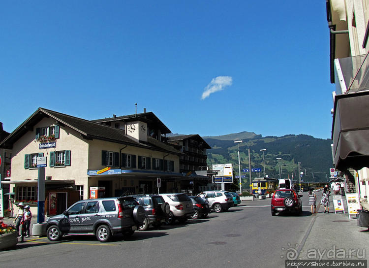 Швейцарская "усмешка леса" — летний Гриндельвальд