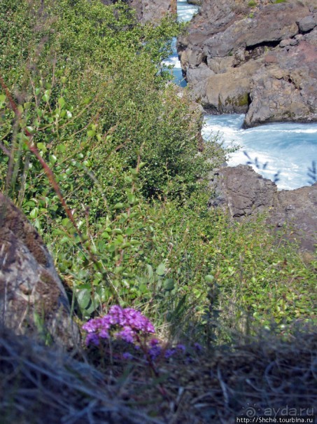 Barnafoss — такой недетский "детский водопад"