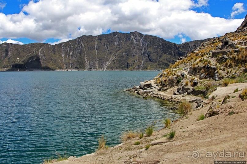 Девки в озере купались, мы на лодочке катались
