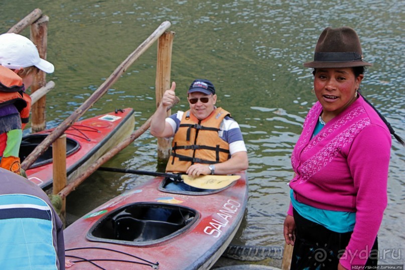 Девки в озере купались, мы на лодочке катались