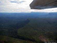 "Под крылом... зеленое море джунглей" Из Каракаса в Канайму