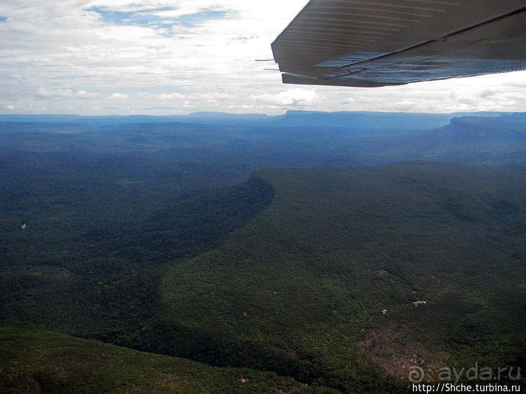 "Под крылом... зеленое море джунглей" Из Каракаса в Канайму
