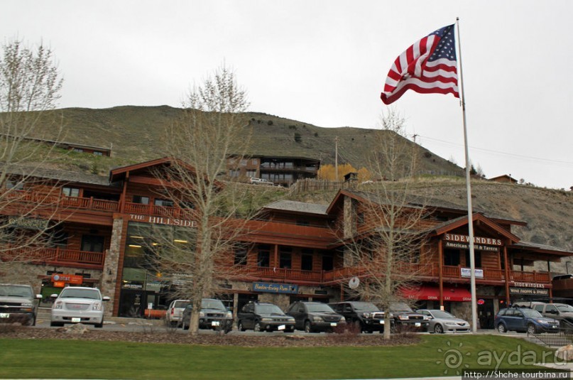 Джексон, сперва понравился, потом восхитил и влюбил в себя