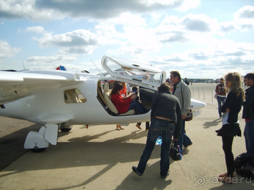 Все на МАКС смотреть на самолеты!