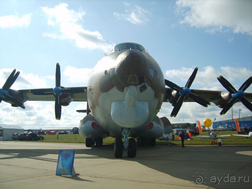 Все на МАКС смотреть на самолеты!