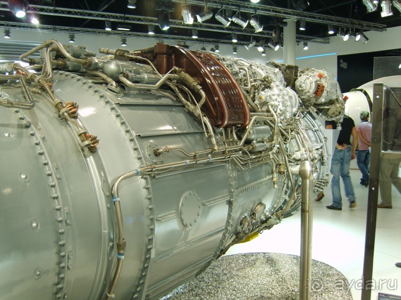 Все на МАКС смотреть на самолеты!