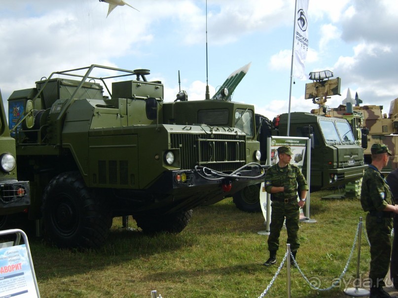 Все на МАКС смотреть на самолеты!