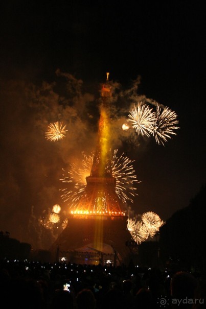 День взятия Бастилии в Париже