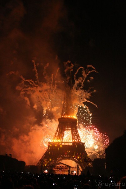 День взятия Бастилии в Париже