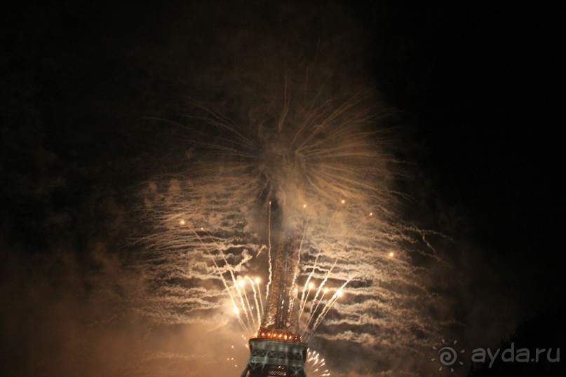 День взятия Бастилии в Париже