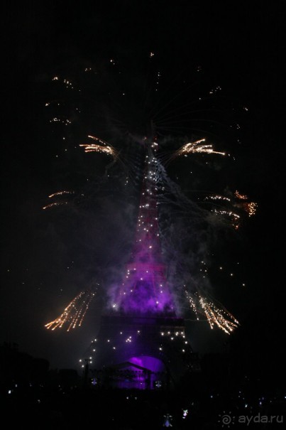 День взятия Бастилии в Париже