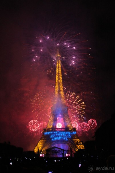 День взятия Бастилии в Париже