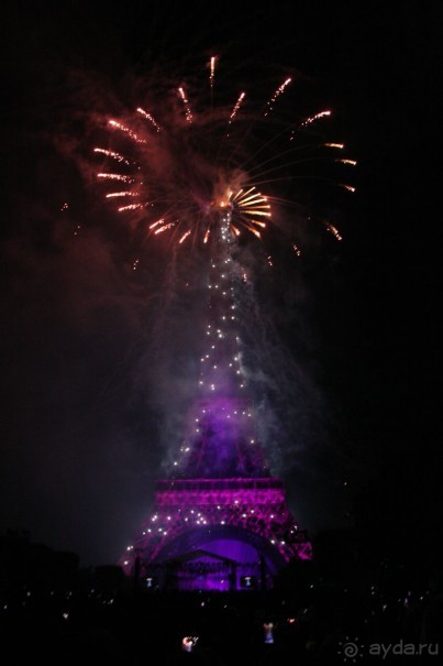 День взятия Бастилии в Париже