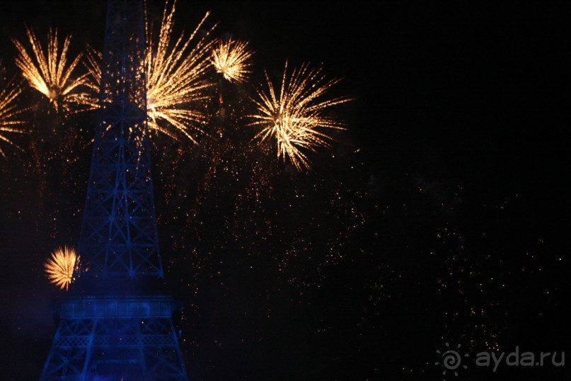 День взятия Бастилии в Париже