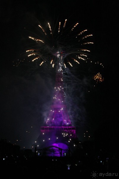 День взятия Бастилии в Париже