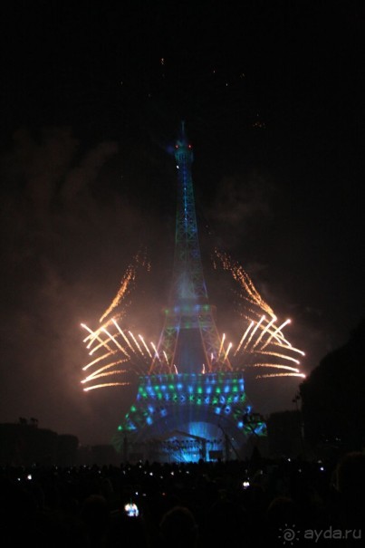 День взятия Бастилии в Париже