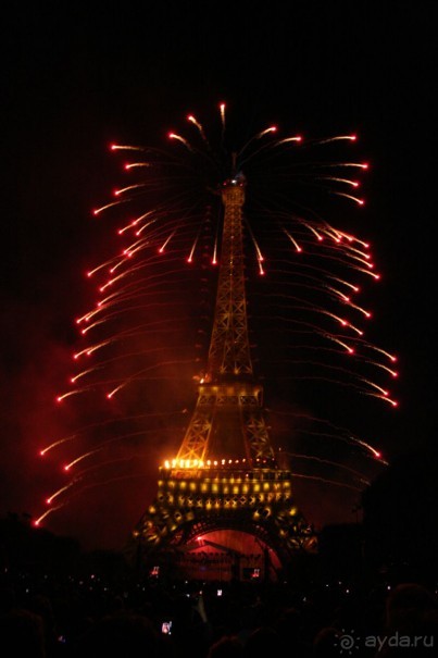 День взятия Бастилии в Париже