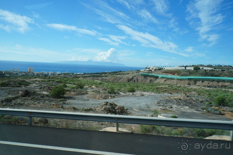 Прогулка по кратеру вулкана Тейде Прогулка по кратеру вулкана Тейде