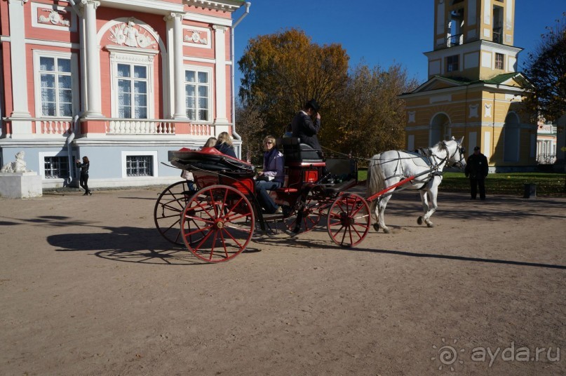 Усадьба Кусково в мае и октябре
