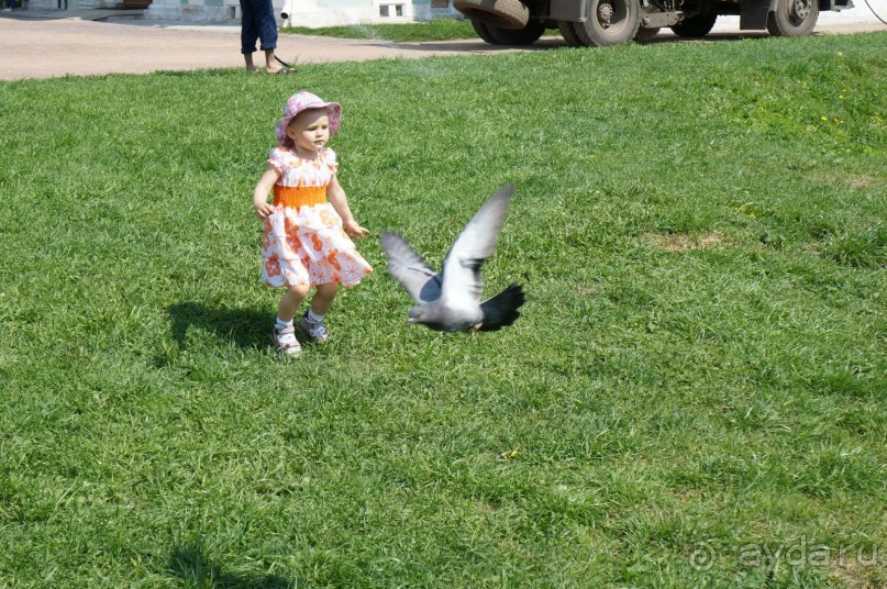 Усадьба Кусково в мае и октябре Усадьба Кусково в мае и октябре