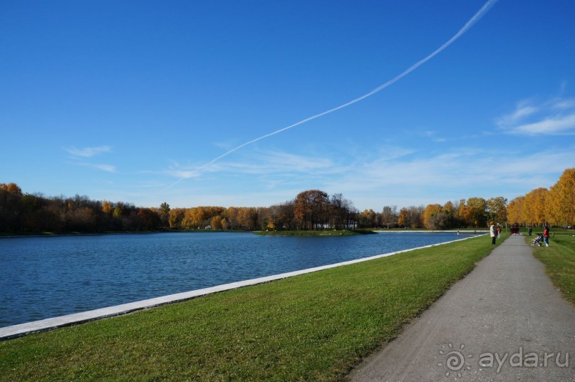 Усадьба Кусково в мае и октябре