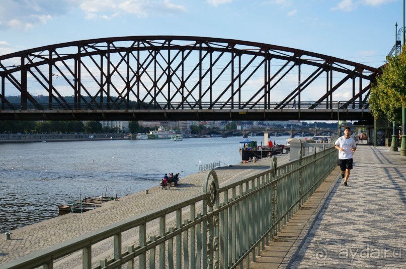 Прага, оказывается, совсем рядом)