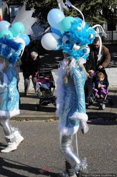 Солнечный карнавальный день в Херлене.