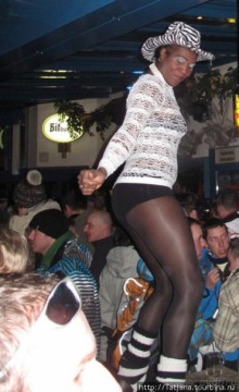 Как я шлем на прочность проверяла....