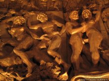 Огни Москвы и яблоко камасутры З. Церетели