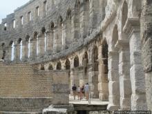 Замечетельная прогулка, Колизей, и вечная любовь
