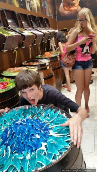 Замечетельная прогулка, Колизей, и вечная любовь