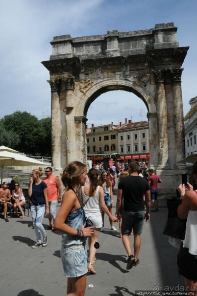 Замечетельная прогулка, Колизей, и вечная любовь