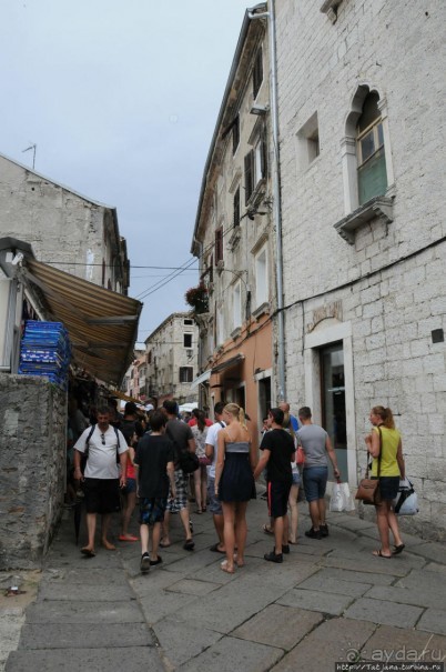 Замечетельная прогулка, Колизей, и вечная любовь