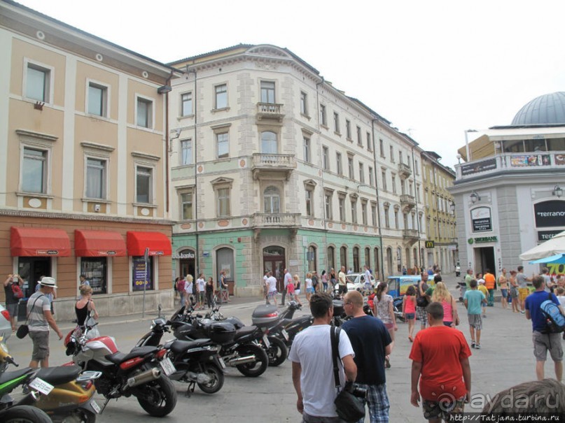 Замечетельная прогулка, Колизей, и вечная любовь