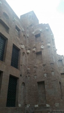 Альбом отзыва "Термы Диоклектиана и их помпезные стены"