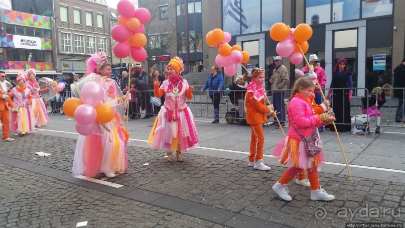 Продолжаем карнавальный репортаж из Голландии