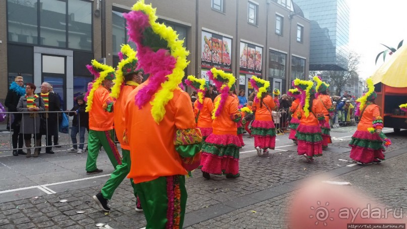 Продолжаем карнавальный репортаж из Голландии