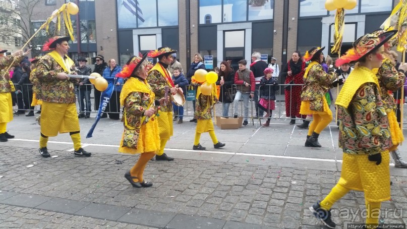 Продолжаем карнавальный репортаж из Голландии