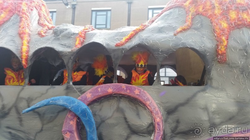 Продолжаем карнавальный репортаж из Голландии