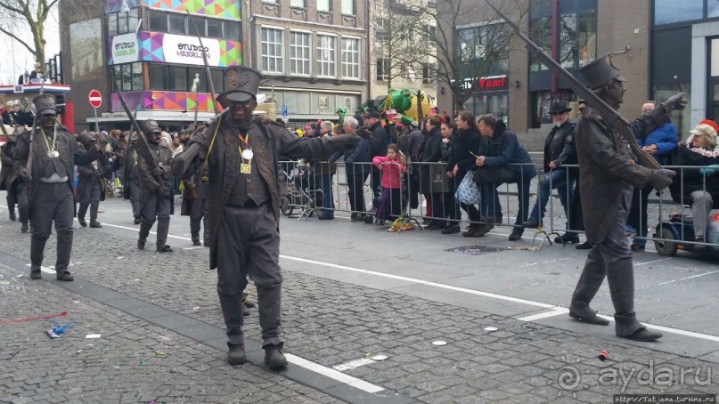 Продолжаем карнавальный репортаж из Голландии