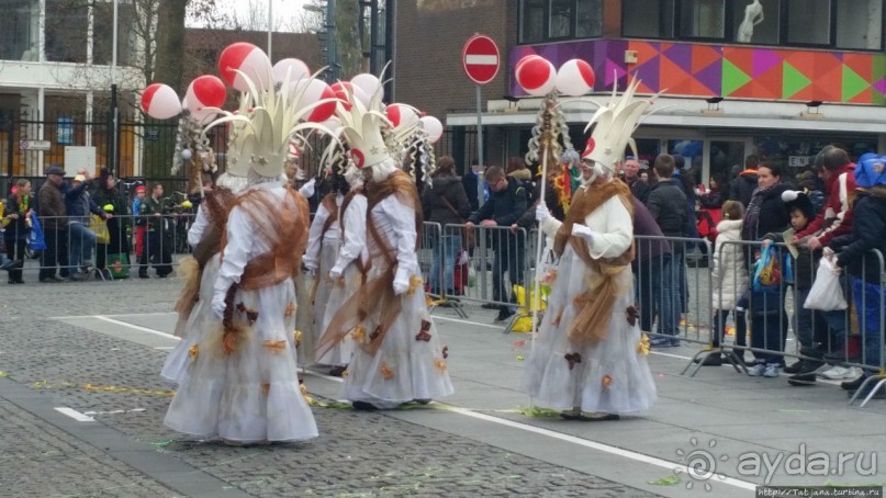Продолжаем карнавальный репортаж из Голландии