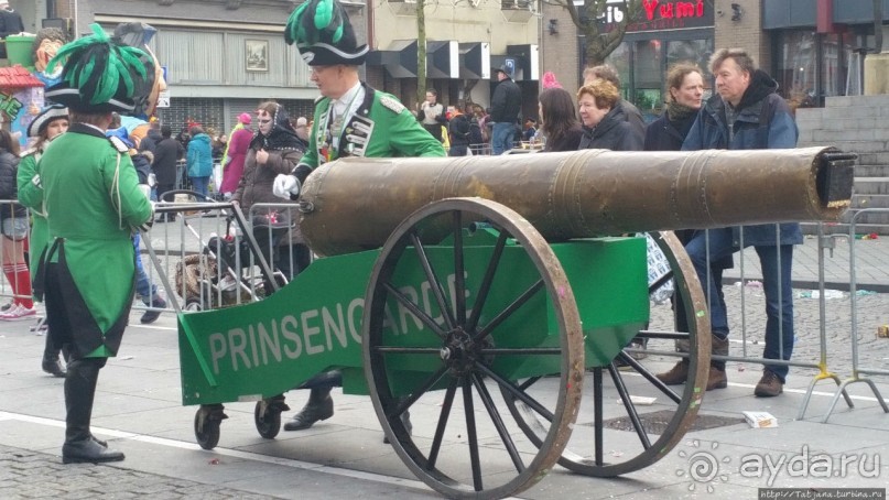 Продолжаем карнавальный репортаж из Голландии