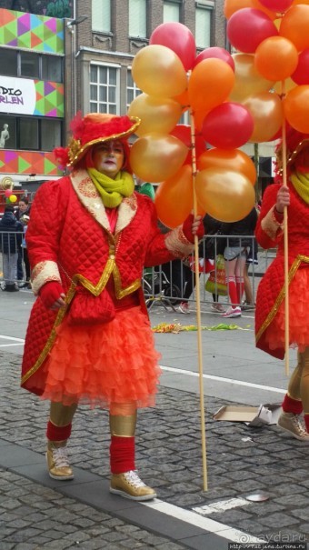 Продолжаем карнавальный репортаж из Голландии