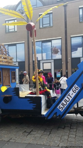 Продолжаем карнавальный репортаж из Голландии