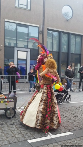 Продолжаем карнавальный репортаж из Голландии