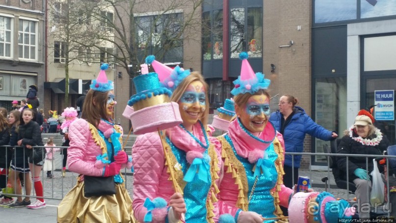 Продолжаем карнавальный репортаж из Голландии