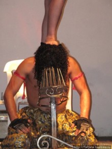 Альбом отзыва "Шоу тунисских факиров."