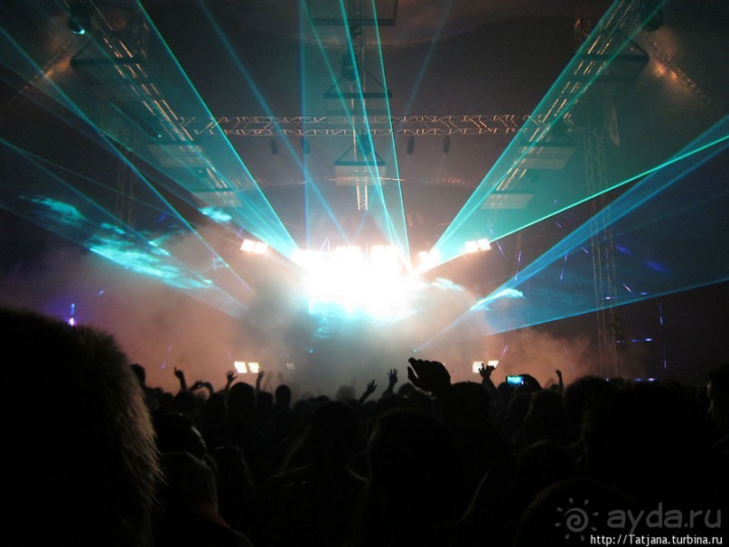 Альбом отзыва "Mysteryland 2012 — танцевальный фестиваль"