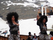 Альбом отзыва "Три Долины в конце апреля -деревня Val Thorens"